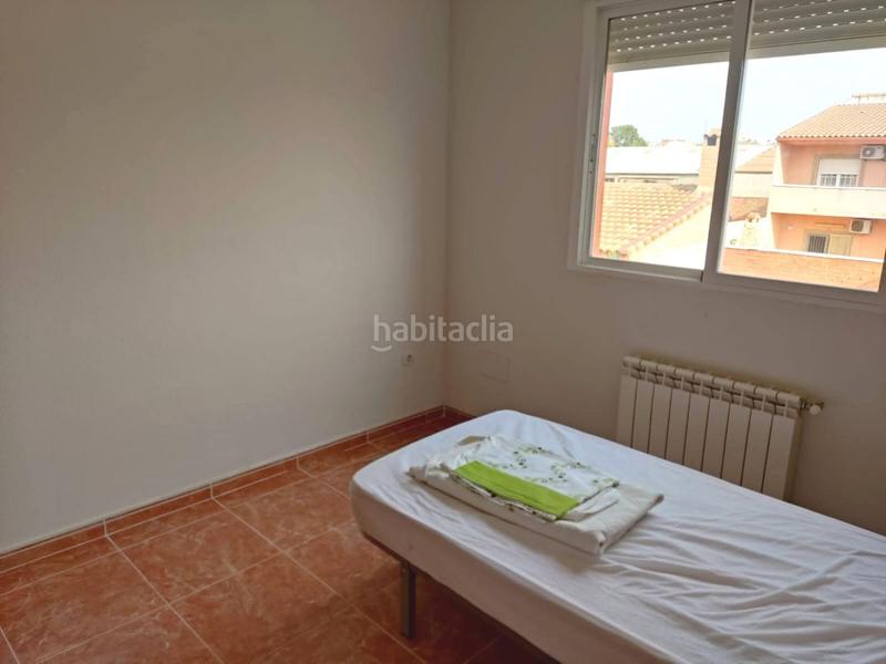 Foto fe4bc3b6-fdc3-469a-a5cb-ad7097e53cd0. Casa adosada  en venta , 4 dormitorios. en Daimiel