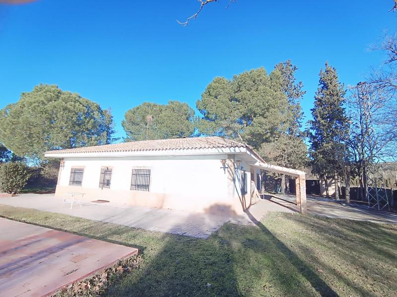 Foto 1de4db2d-689f-4c4f-ab81-9ab2413fc4ee. Xalet a La Guija Ciudad Real