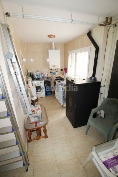 Foto bad120a4-99b9-48b4-a0c8-5ec69ce164a3. Casa adossada amb calefacció aparcament a Poblete