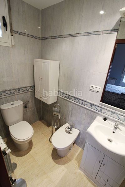 Foto d0e5d973-52cb-4476-ae34-455ff8218a59. Casa adossada amb calefacció aparcament a Poblete