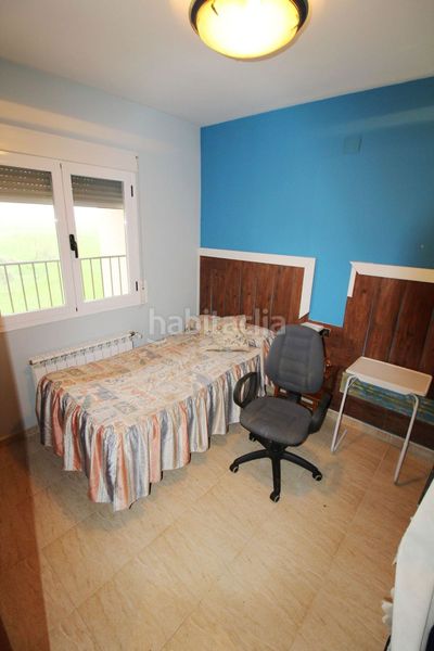 Foto dc219672-e2ba-4055-8751-c59ee279429d. Casa adossada amb calefacció aparcament a Poblete