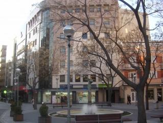Alquiler Oficina en Centro - Plaza Mayor. Oficina en alquiler en centro, 3 dormitorios.