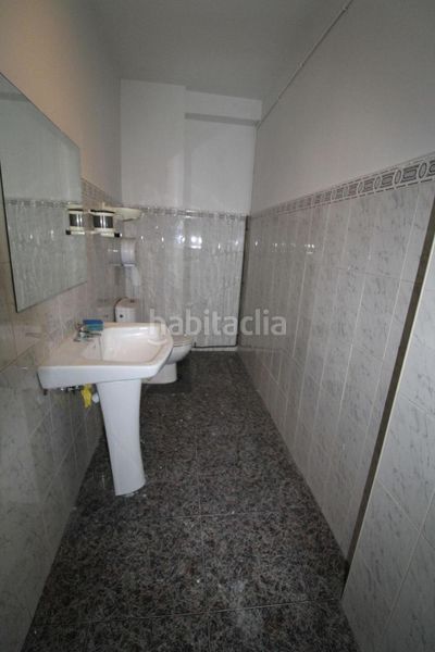 Foto 0ee72890-6984-4d37-8abb-7ffa2d314e8a. Local comercial a La Moreria Ciudad Real