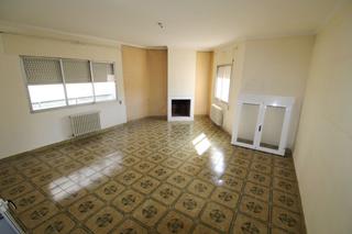 Pis  General aguilera. Piso en venta en centro, 2 dormitorios.