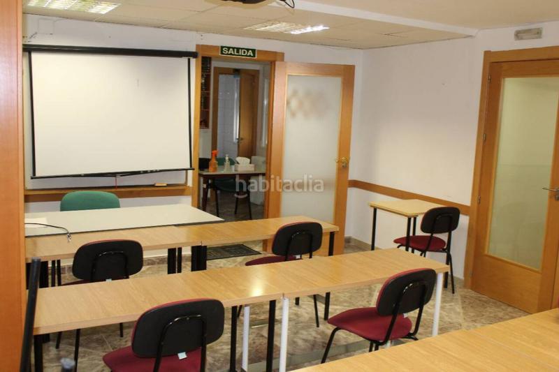 Foto 36a82824-2bfa-4c6a-9b17-3a69b1ce70a2. Piso  en venta en centro alarcos, 4 dormitorios. en Ciudad Real