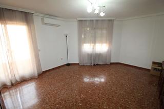 Flat in Plaza de Toros