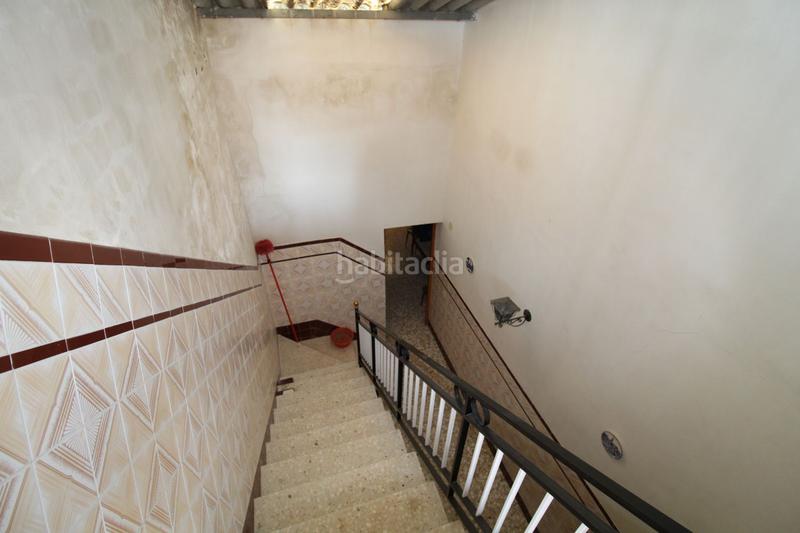 Foto e6515702-b3a9-4b21-a74c-d1a48f28bed9. Casa adossada amb aparcament a Aldea del Rey