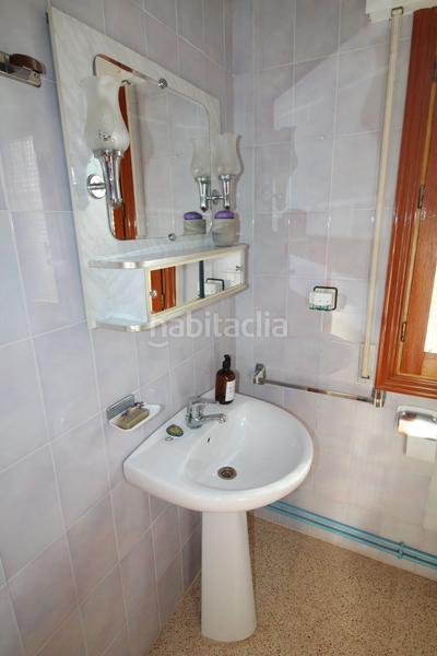 Foto 08efb788-3d27-4ee3-91cd-5c14c137f3a6. Alquiler chalet  en alquiler , 3 dormitorios. en Daimiel