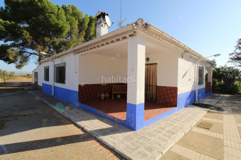Foto 9deba227-fe82-484f-8c0b-e2fa42dc61b0. Location chalet avec chauffage parking dans Daimiel