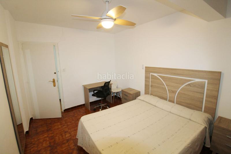 Foto 8d61f8b0-5fc8-4f3d-a8d3-4f519815787c. Alquiler piso  en alquiler en centro, 3 dormitorios. en Ciudad Real