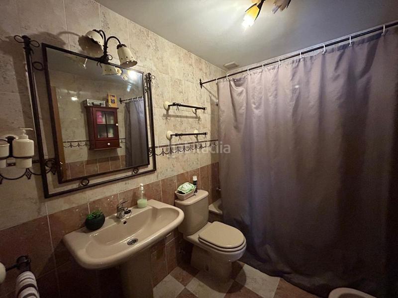 Foto 1a8701f0-7587-40ac-84d4-3bb0216bc8a1. Casa adosada  en venta en carrefour, 4 dormitorios. en Ciudad Real