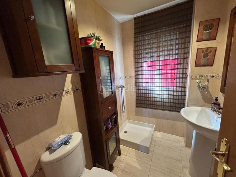 Foto 6cf15540-42ae-4bf4-85a8-7a80e1b86ced. Casa adosada  en venta en carrefour, 4 dormitorios. en Ciudad Real