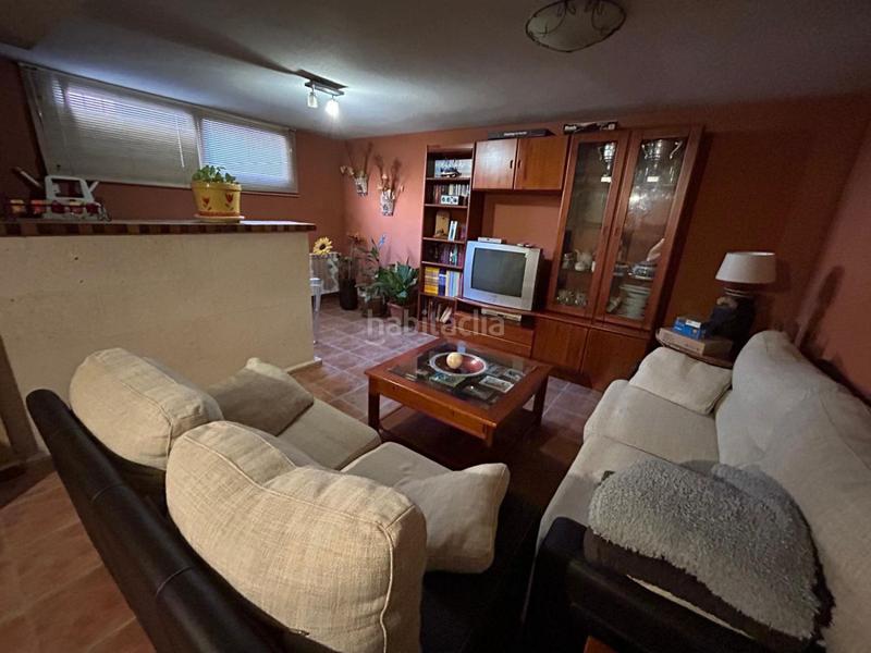 Foto 70a7d349-f822-455d-99a2-0400d032c6c5. Casa adosada  en venta en carrefour, 4 dormitorios. en Ciudad Real