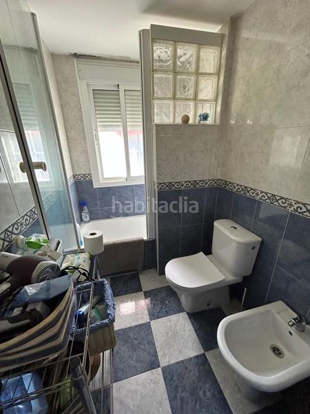 Foto b4113d43-3c5f-4f87-be2c-7268d716449a. Casa adosada  en venta en carrefour, 4 dormitorios. en Ciudad Real