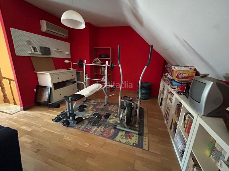 Foto cc1a454f-d221-4c34-b2e7-95debfadb976. Casa adosada  en venta en carrefour, 4 dormitorios. en Ciudad Real