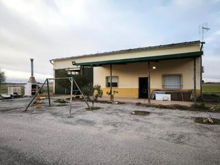 Chalet à Pozuelo de Calatrava. Chalet en venta en pozuelo de calatrava, 1 dormitorio.