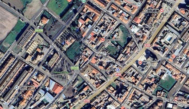 Foto dbe9c974-0ba0-4ee6-be56-fdfe53f1a4fb. Casa adossada a Poblete