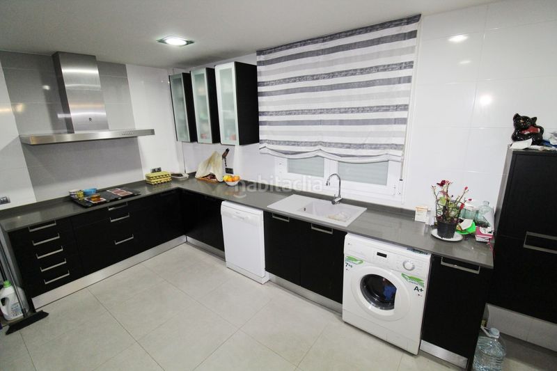 Foto adee110d-5526-4a4c-bfd4-4f3c9263668a. Casa adossada amb calefacció aparcament a Ciudad Jardín Ciudad Real