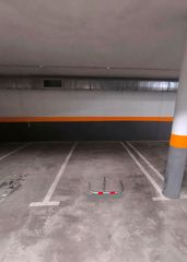 Affitto Posto auto  Alonso céspedes guzmán. Garaje en alquiler en nuevo hospital.