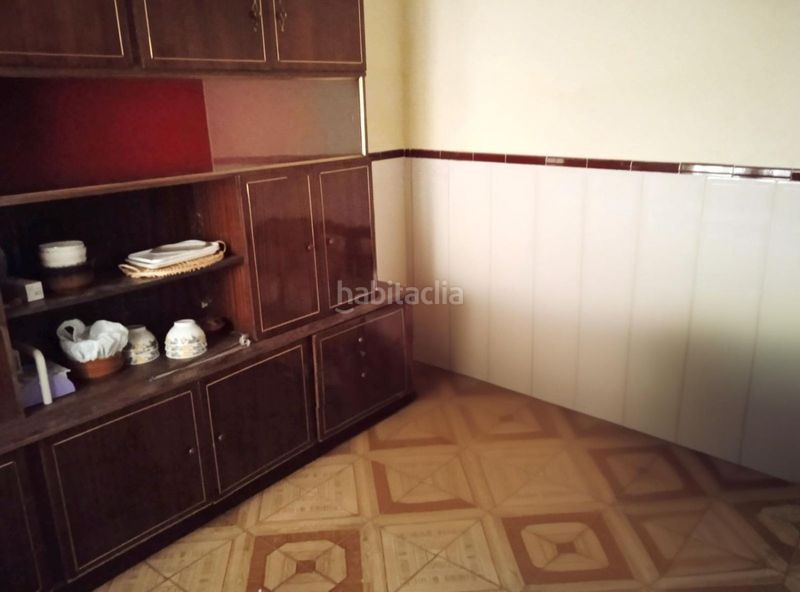 Foto dde4b755-73da-45c2-a39f-43fd2fbf9307. Casa adossada a Larache Ciudad Real