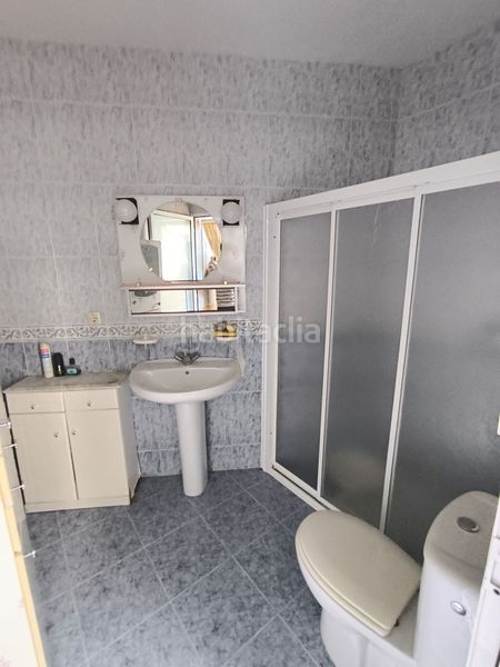 Foto 349e6bb4-bee6-451c-8c52-e83f21780a70. Casa adossada amb calefacció a Larache Ciudad Real