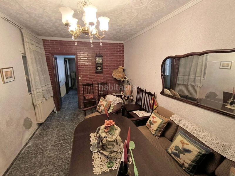 Foto f536ec86-d4d3-41fb-8fe8-e53ebab8d4e2. Casa adossada amb calefacció a Larache Ciudad Real