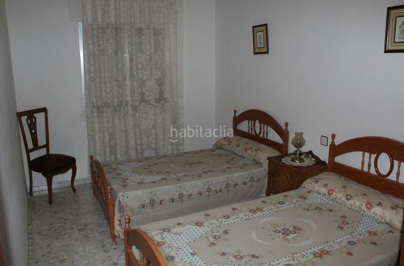 Foto 2e2ada2f-9c48-4ec1-926f-8c374dff9bdc. Casa adosada  en venta , 4 dormitorios. en Pozuelo de Calatrava