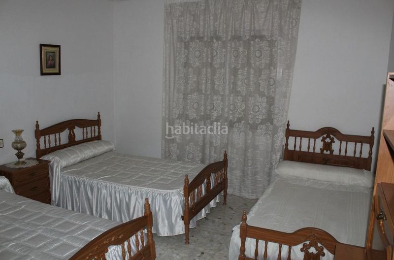 Foto a5512d7c-6891-40ad-8135-49ac0d72aed9. Casa adosada  en venta , 4 dormitorios. en Pozuelo de Calatrava