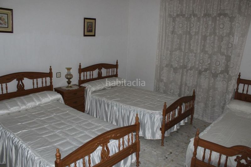 Foto b1172afc-f357-4f02-8d24-6c579dfee495. Casa adosada  en venta , 4 dormitorios. en Pozuelo de Calatrava