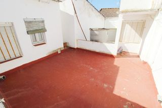 Maison jumelée à Malagón. Casa adosada en venta en malagon, 6 dormitorios.
