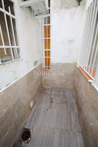 Foto 9707f965-da68-4fb9-9aa1-d5ddf76f28a6. Casa adossada amb calefacció a Malagón