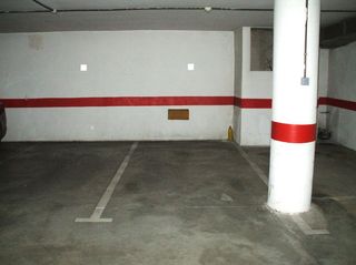 Parking coche en Hernán Perez del Pulgar