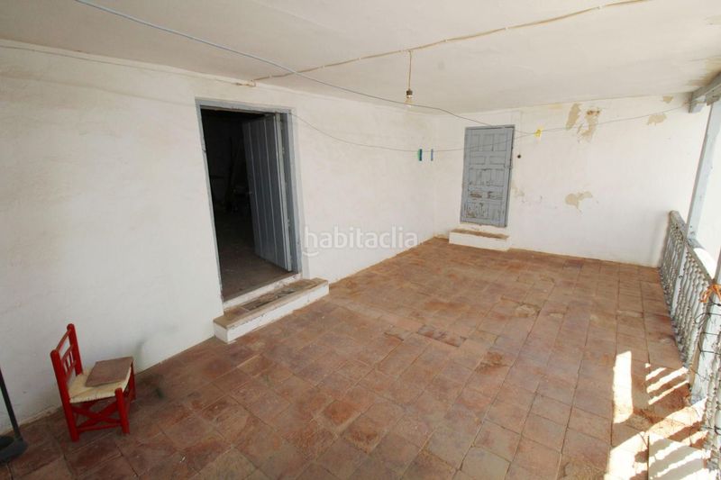 Foto 9b709414-191a-4710-9373-f0c0bb4cd6d7. Casa adossada a Almagro