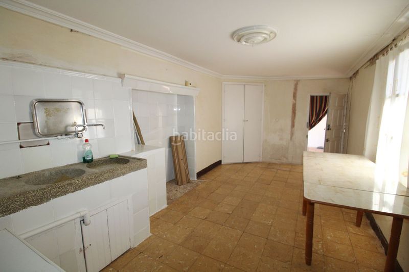 Foto da0ddf81-7c92-4035-b921-aa6c6977a7cb. Casa adossada a Almagro