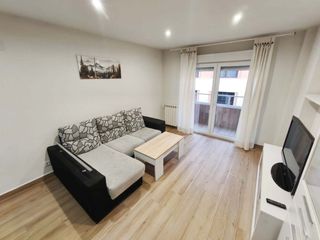 Rent Flat  Espino. Piso en alquiler en ciudad real, 4 dormitorios.