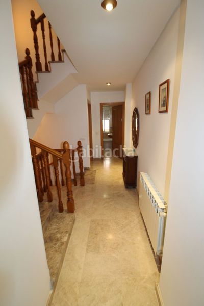 Foto 40306f31-b0a9-4401-a492-f0d565e7f85d. Casa adossada amb calefacció aparcament a Santa María - Pío XII Ciudad Real