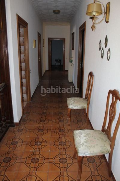 Foto 2b987c72-c210-4031-8a8f-7a3e4654d8fb. Casa adossada amb calefacció aparcament a Urda