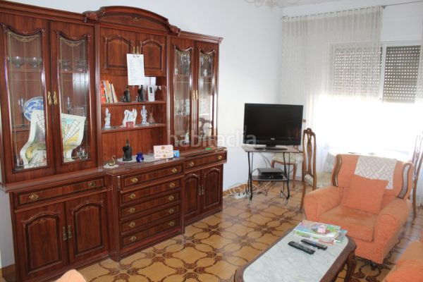 Foto a9fbe547-e52a-47a2-a19e-56faa5f28b73. Casa adossada amb calefacció aparcament a Urda
