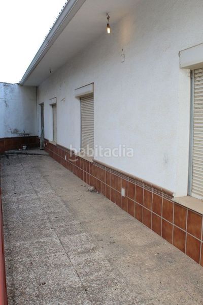 Foto b0c6411a-ad8d-4d60-8ab5-4277badd70ed. Casa adossada amb calefacció aparcament a Urda