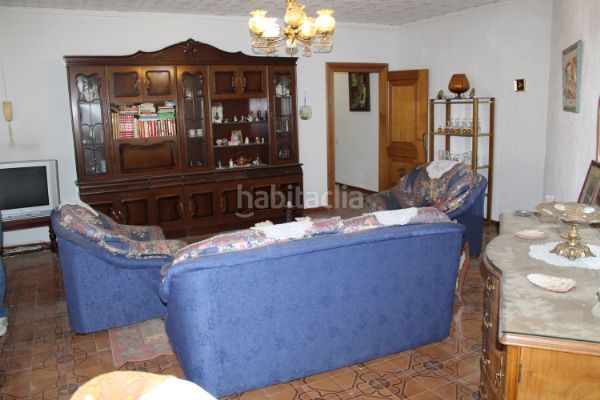 Foto d249656c-1427-4b50-937e-1e11183af31e. Casa adossada amb calefacció aparcament a Urda
