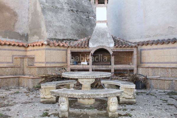 Foto dd9c468f-882a-4d4b-bdbd-c30d19ae2032. Casa adossada amb calefacció aparcament a Urda