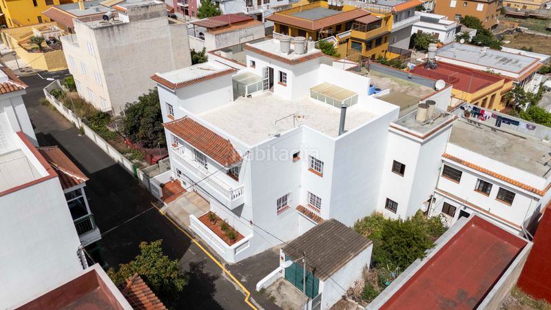 Foto 3d03d27f-01c8-495e-bca2-b7f62f7db642. Xalet a calle antonio santos 6 a Tegueste