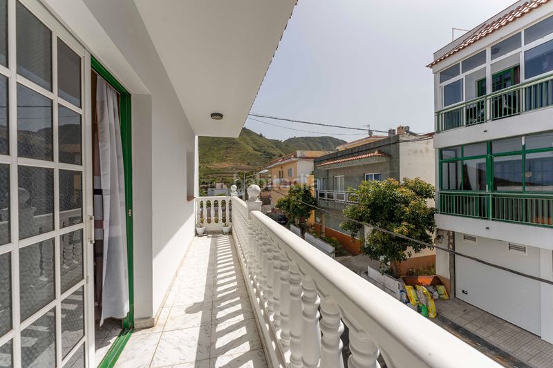 Foto c7e4d16e-b8f8-4e5d-a62a-2e9fa588f8fa. Xalet a calle antonio santos 6 a Tegueste