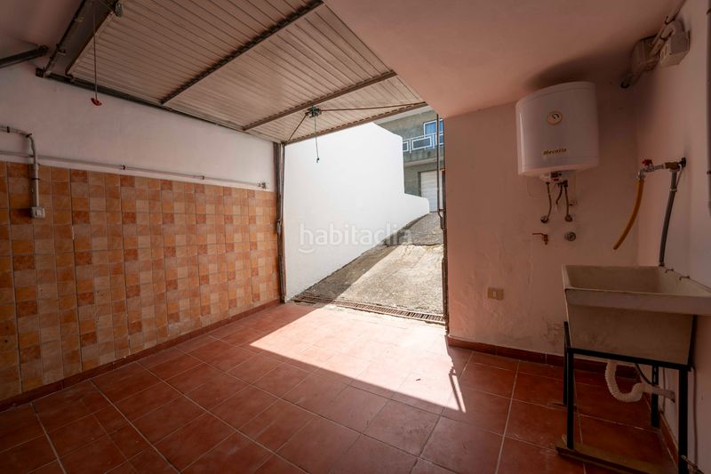 Foto dbfaf316-6c65-4023-a823-36c9cde5a165. Xalet a calle antonio santos 6 a Tegueste