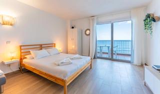 Studio in Calle mesa del mar 134#. Apartamento reformado con espectaculares vistas al mar en mesa d