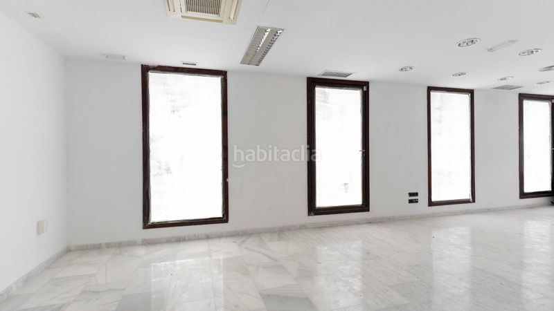 Foto 0df90b78-cdea-4acc-bd43-f63bcd284aa8. Local comercial en calle infanta isabel 20 local en venta en la esquina de la calle san agustín, con la calle infanta isabel. en Icod de los Vinos