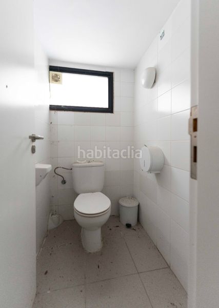 Foto 87534a82-e83d-4660-8b09-c7f99307df68. Local comercial en calle infanta isabel 20 local en venta en la esquina de la calle san agustín, con la calle infanta isabel. en Icod de los Vinos