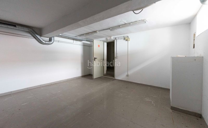 Foto ebbdebb1-1296-4525-8de3-f4be37f1a494. Local comercial en calle infanta isabel 20 local en venta en la esquina de la calle san agustín, con la calle infanta isabel. en Icod de los Vinos