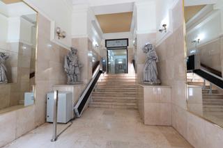 Pis  Rambla de pulido 58. Espaciosa vivienda en plena rambla de pulido, junto a la plaza d