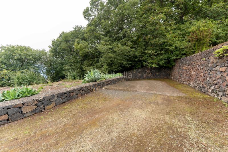 Foto 386fa875-88fb-4b3b-a683-45bfcd004518. Masia amb xemeneia aparcament a La Perdoma - San Antonio - Benijos Orotava (La)